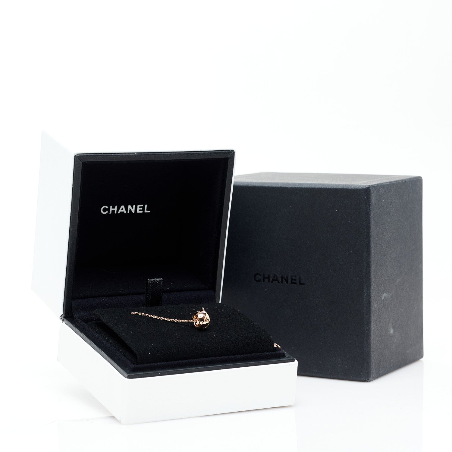Chanel 18K Beige Gold Coco Crush Round Pendant Necklace 7 of 7