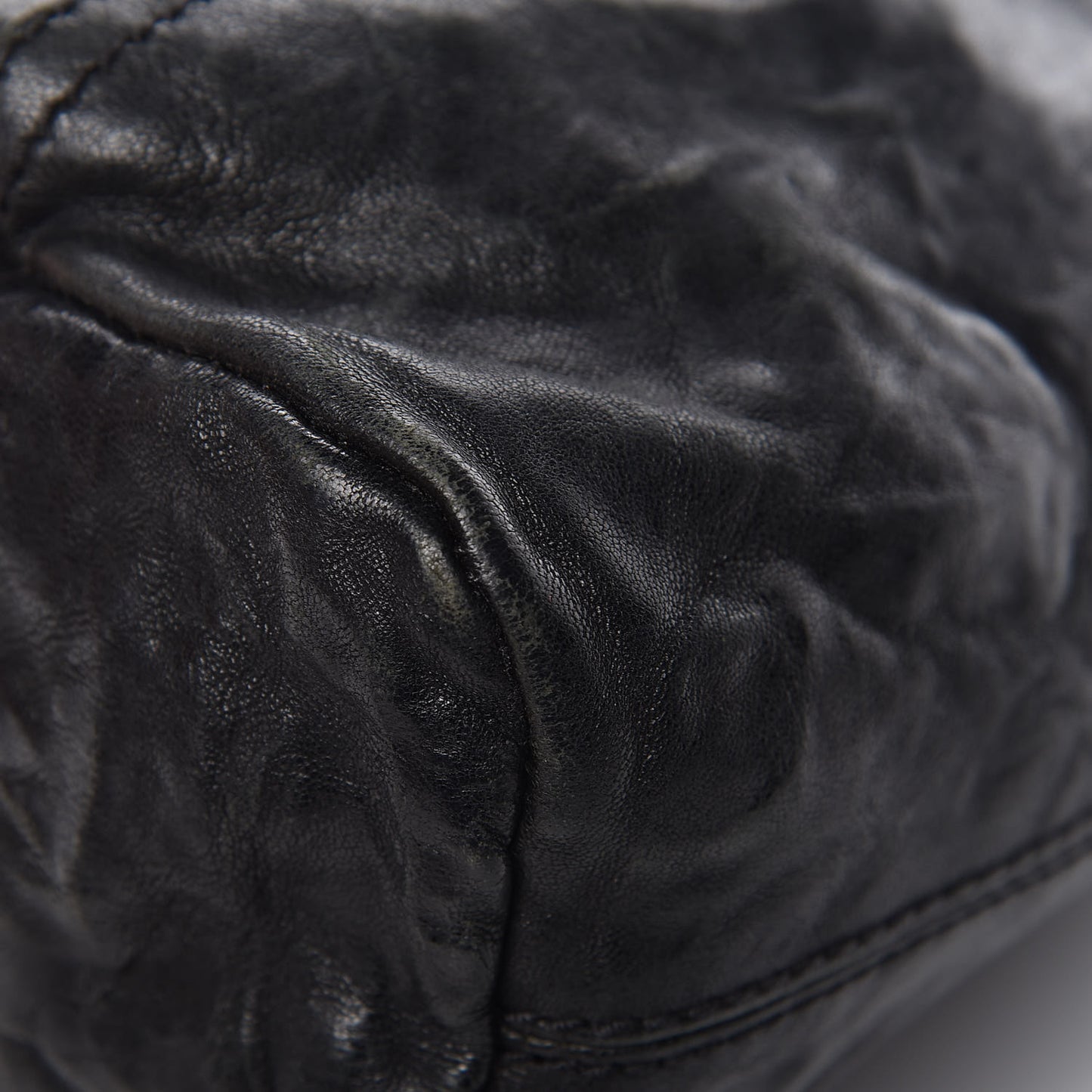 Tumbled Sheepskin Mini Pandora Black