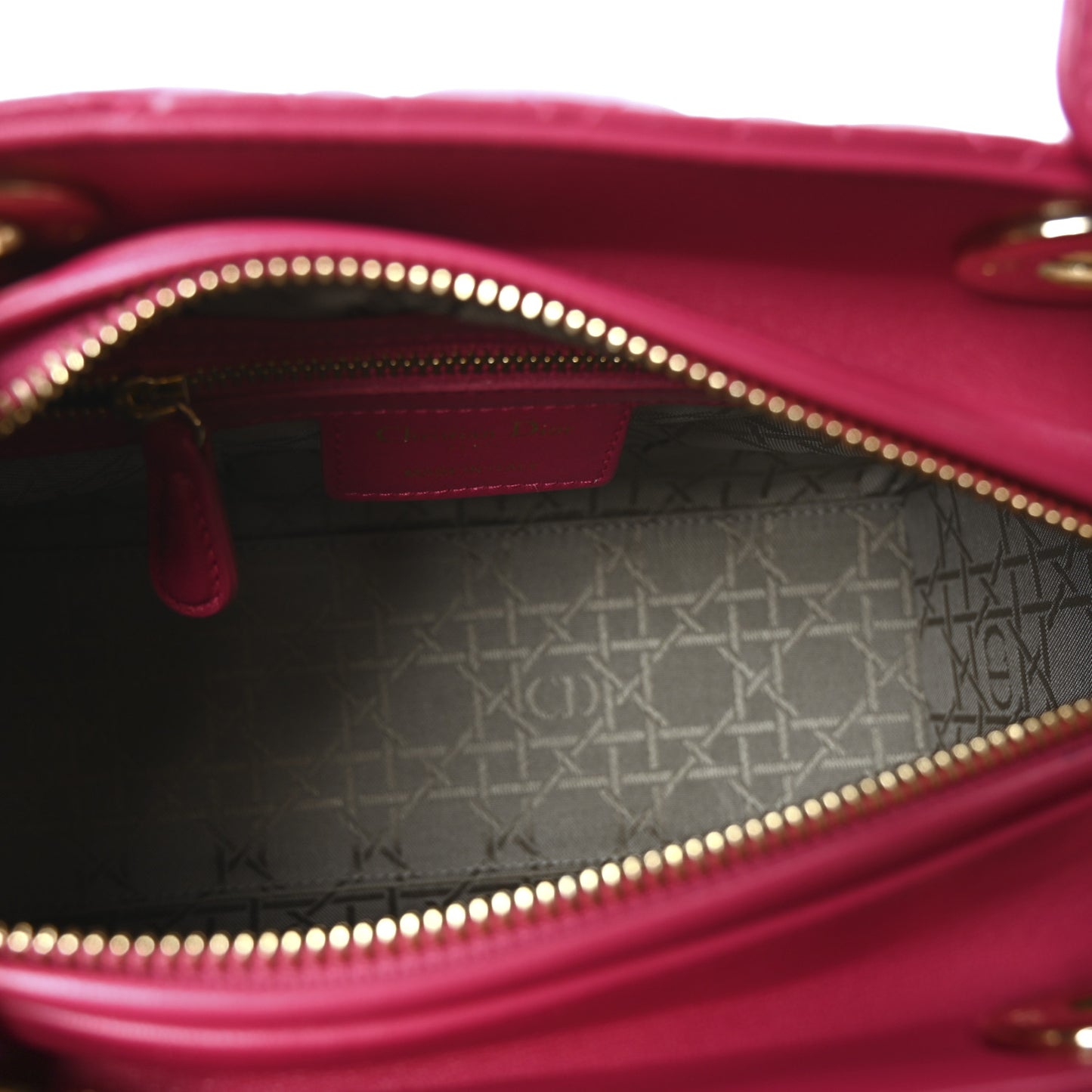 Lambskin Cannage Medium Lady Dior Fuchsia