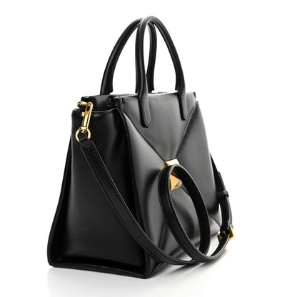 Valentino Garavani Nappa Medium One Stud Handbag Black 3 of 16