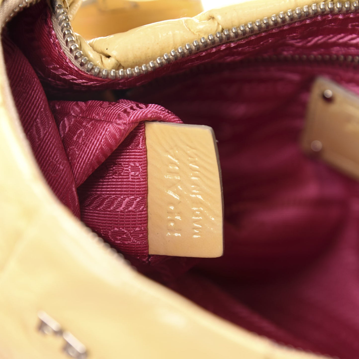Vernice Sfumata Shoulder Bag