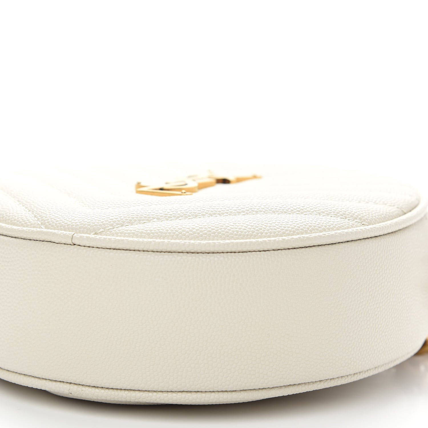 Saint Laurent Grain De Poudre Matelasse Chevron Quilted Round Vinyle Camera Bag Blanc Vintage 9 of 9