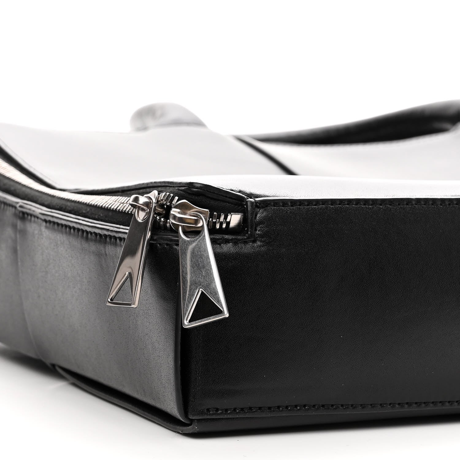 Bottega Veneta Calfskin Maxi Intrecciato Arco Briefcase Black 7 of 11