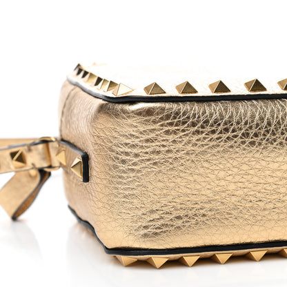 Valentino Garavani Metallic Pebbled Calfskin Rockstud Camera Crossbody Bag Gold 6 of 9