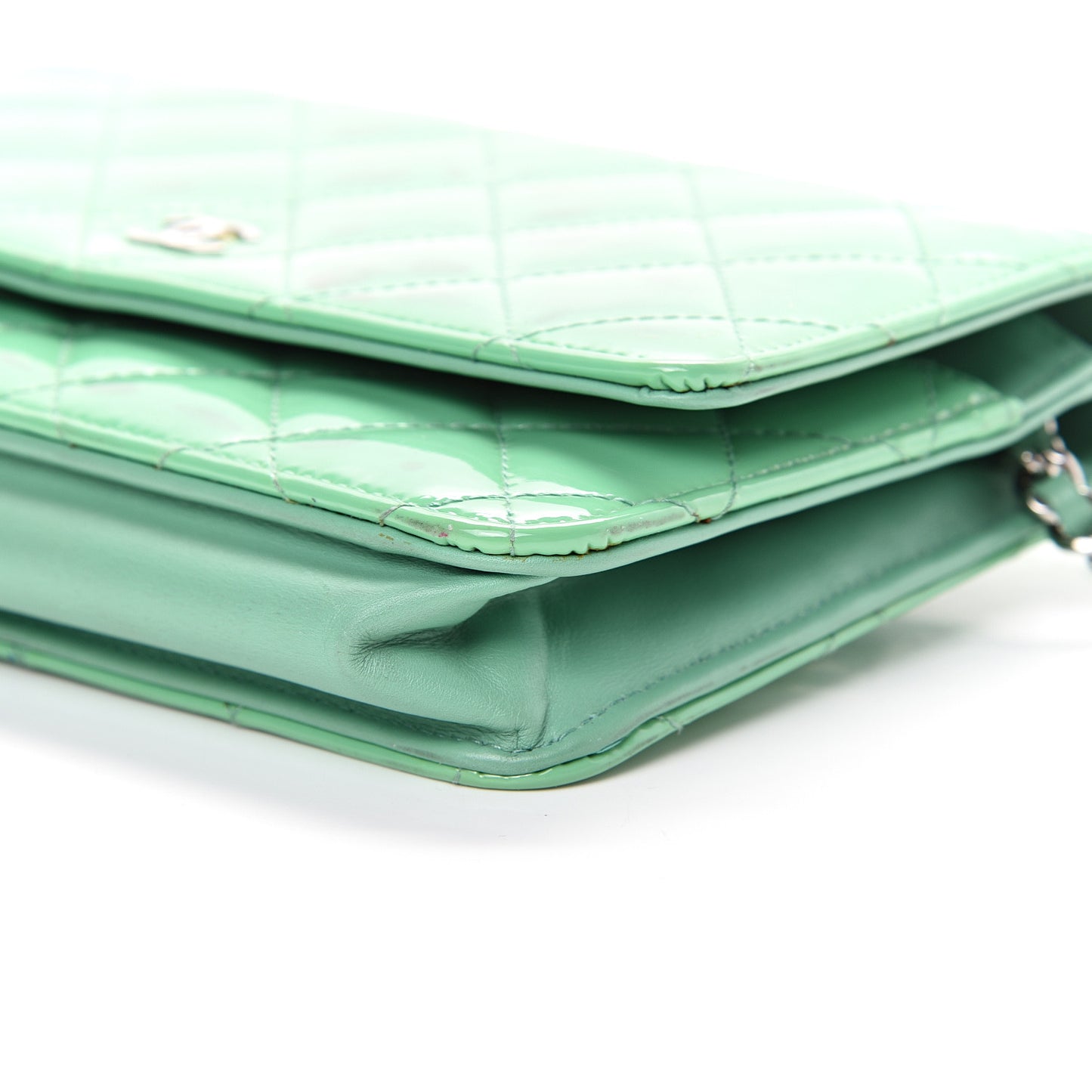 Patent Quilted Wallet On Chain WOC Green