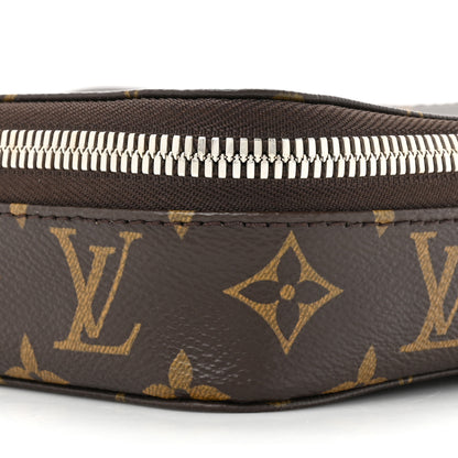 Louis Vuitton Monogram Horizon Accessories Pouch 8 of 13