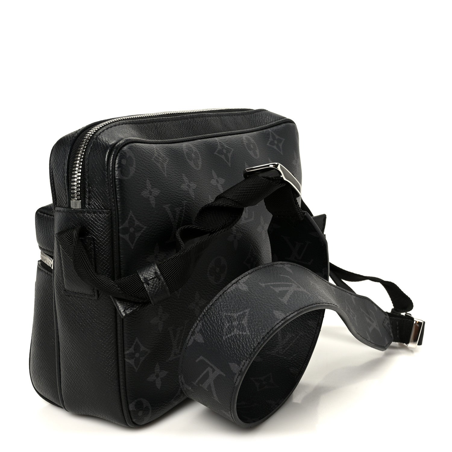Louis Vuitton Taigarama Outdoor Bumbag Black 1882088 – FASHIONPHILE