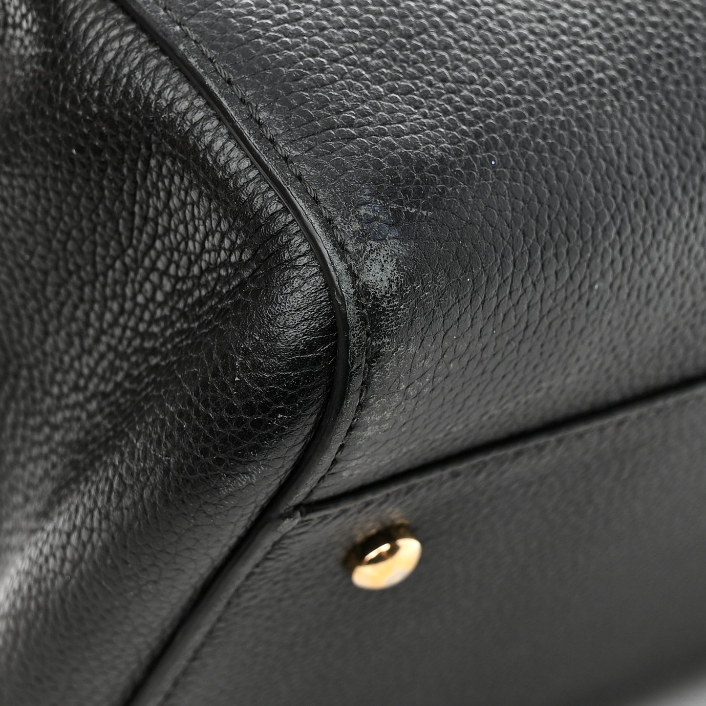 Grained Calfskin Medium Neo Executive Shopper Tote Black