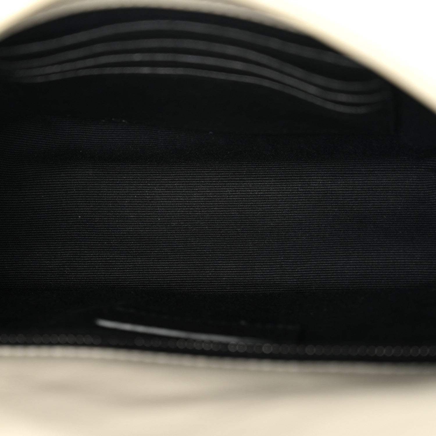 Saint Laurent Crinkled Calfskin Matelasse Monogram Niki Chain Wallet Crema Soft 5 of 10