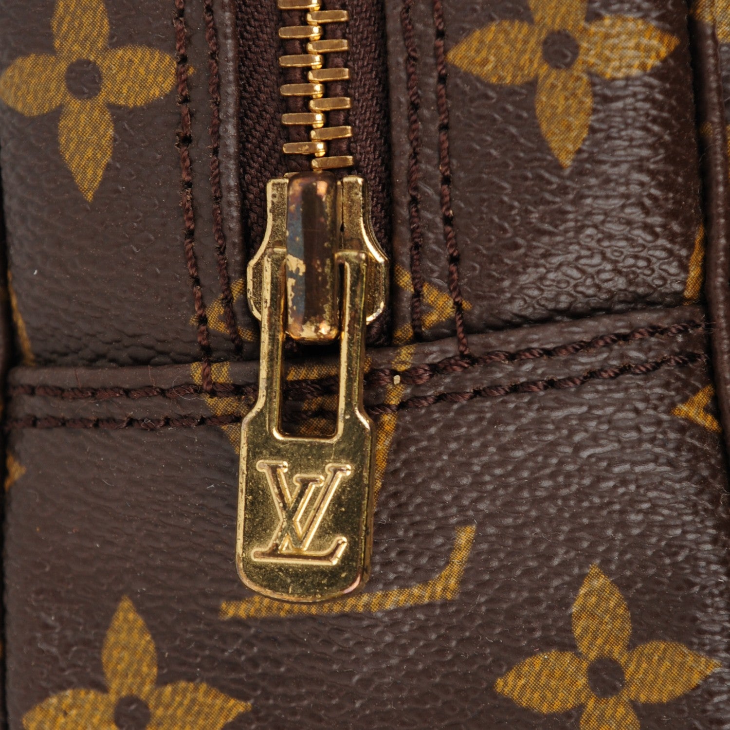 Louis Vuitton Monogram Trousse Toilette 23 10 of 10