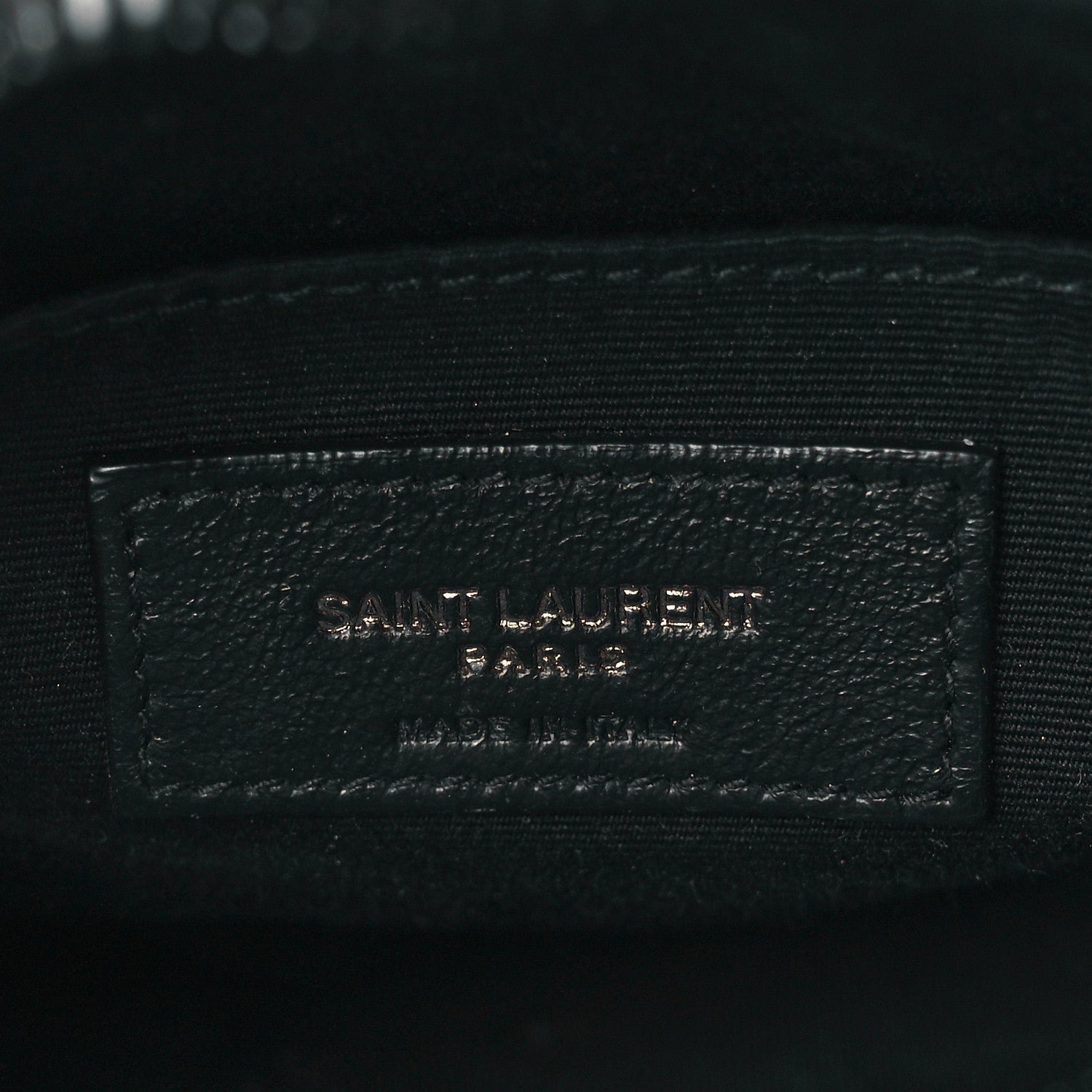 Saint Laurent Calfskin Matelasse Chevron Round Vinyle Camera Bag Black 6 of 10