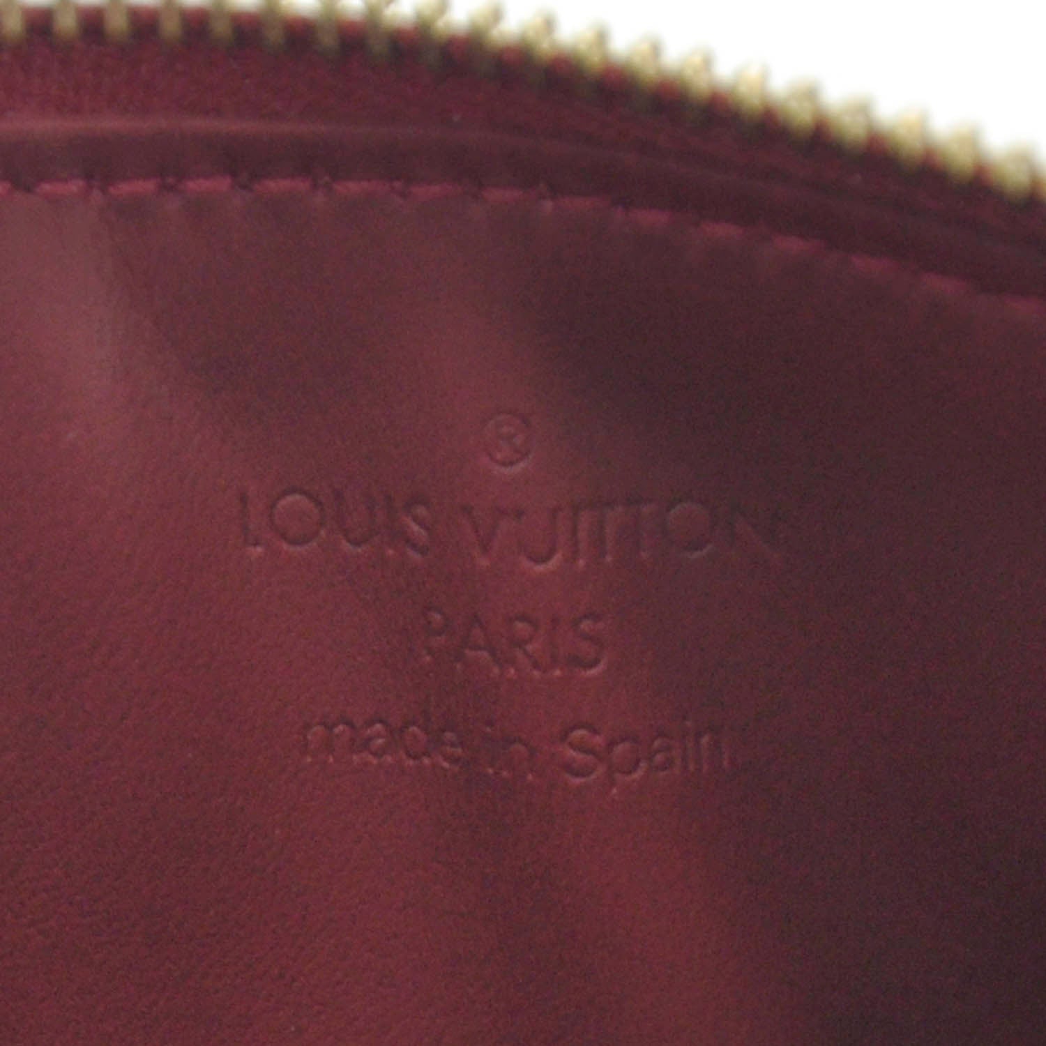 Louis Vuitton Vernis Key Pouch Pomme D'Amour 6 of 6