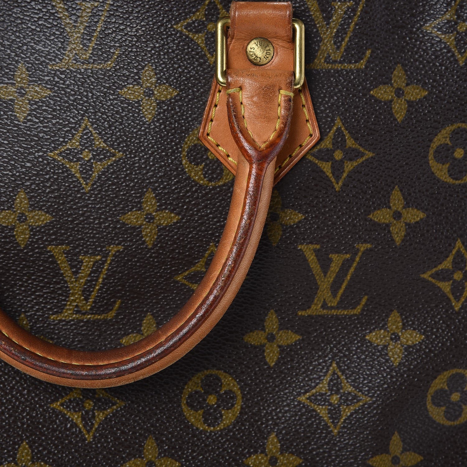 Louis Vuitton Monogram Alma PM 20 of 28