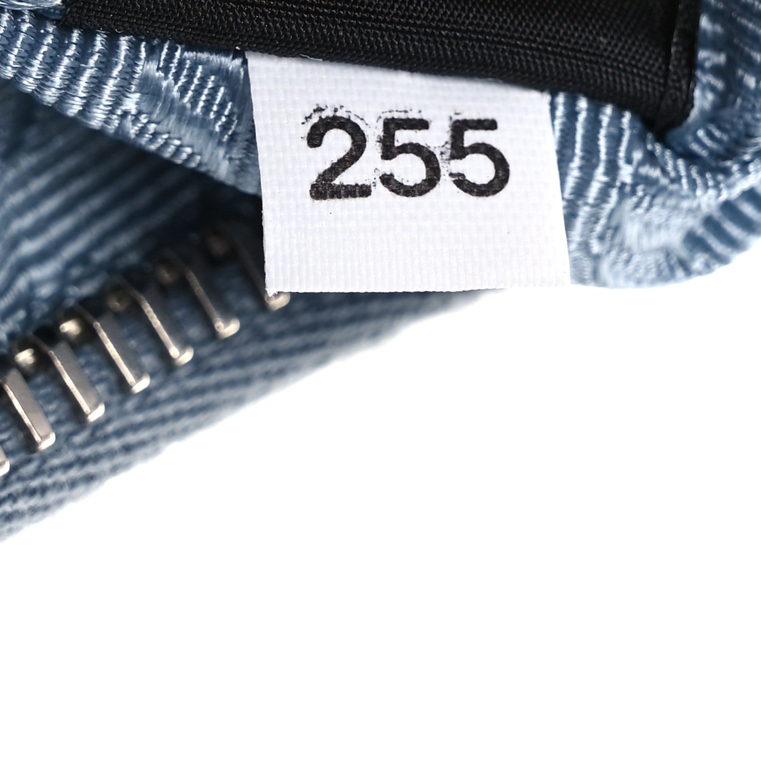 Prada Nylon Re-Edition 2005 Shoulder Bag strale 8 of 16