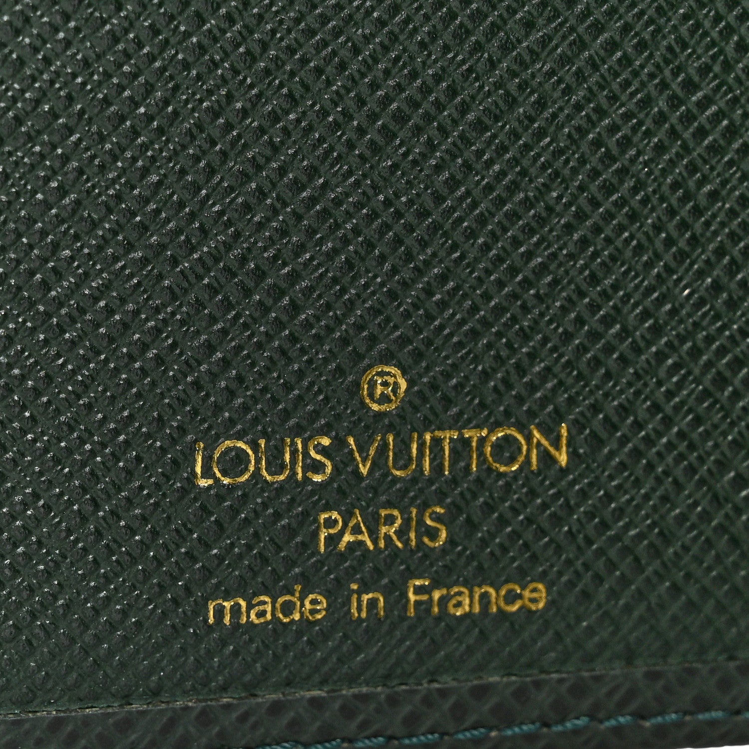 Louis Vuitton Taiga Desk Agenda Cover Epicea 6 of 11