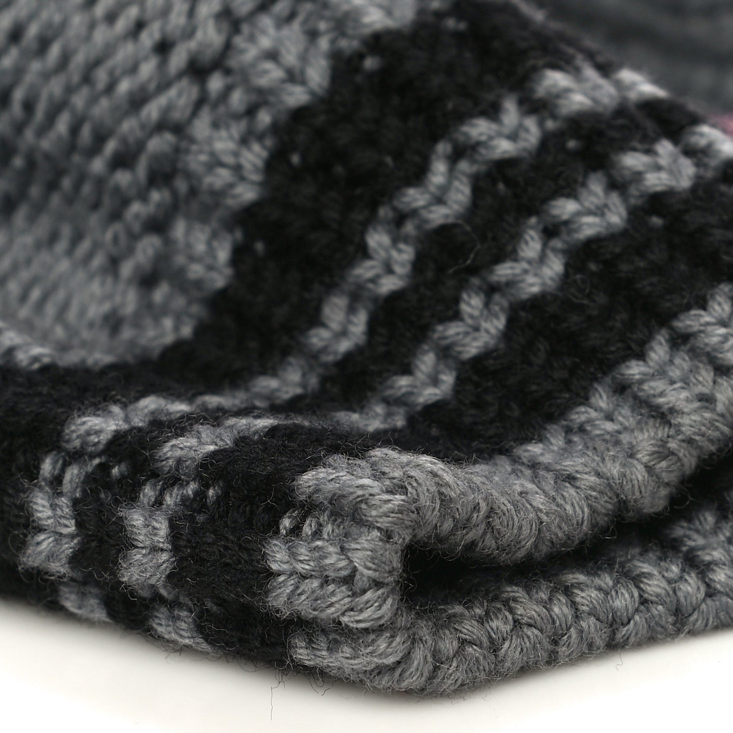 Wool Cable Knit Crystal LV Columbia Beret Grey
