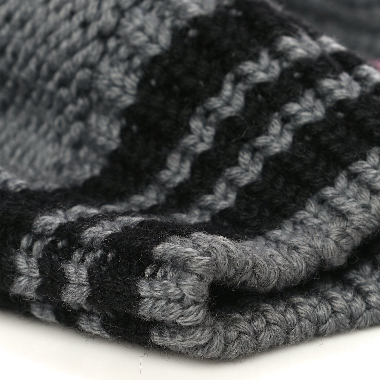 Louis Vuitton Wool Cable Knit Crystal LV Columbia Beret Grey 7 of 8