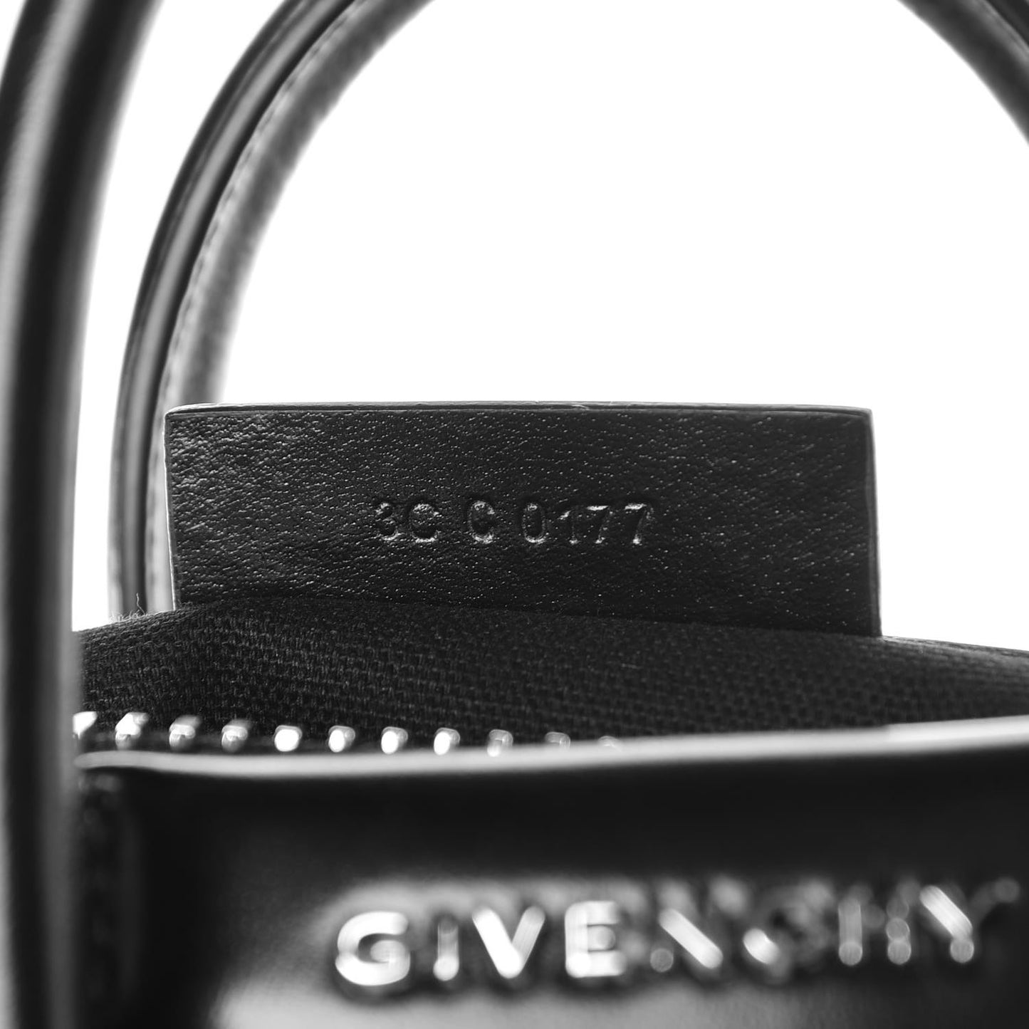 Shiny Lord Calfskin Mini Antigona Black