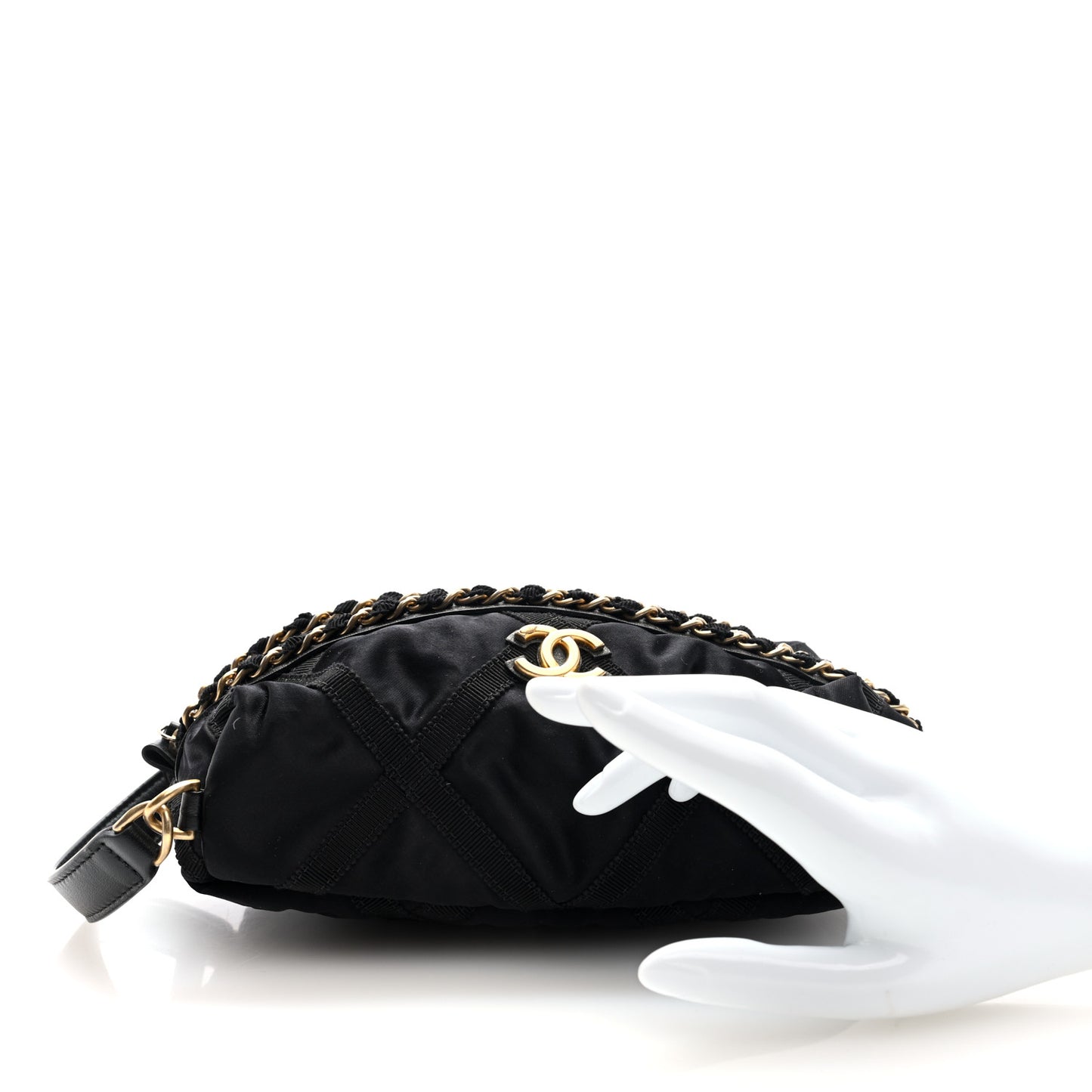 Nylon Grosgrain Lifestyle Pouch With Sleep Mask Black