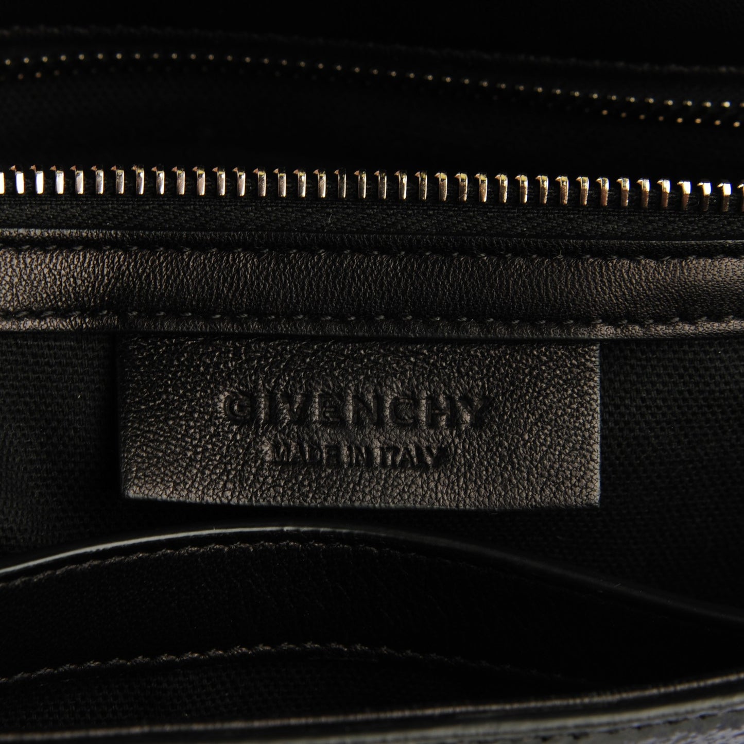 Patent Medium Pandora Pure Flap Bag Black