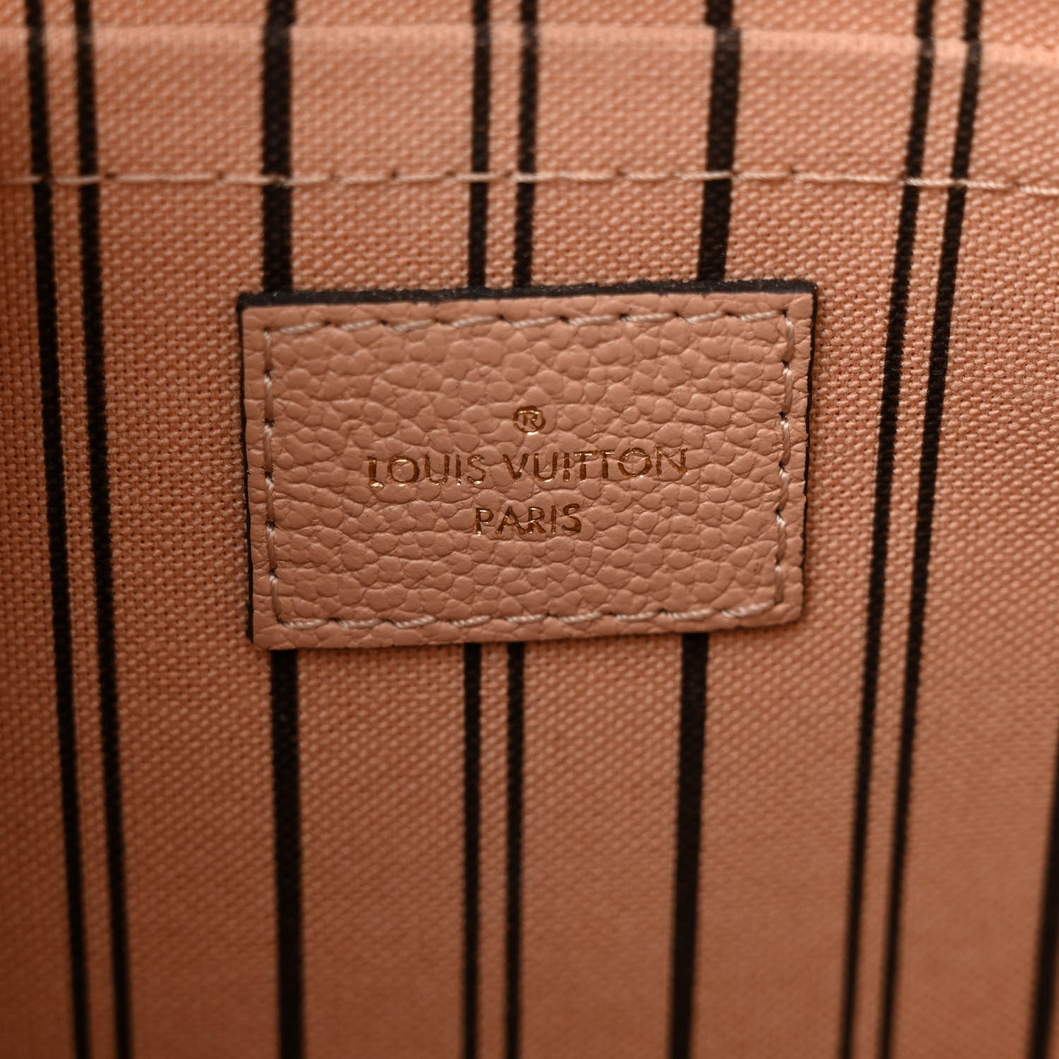 Louis Vuitton Empreinte Montaigne MM 6 of 9