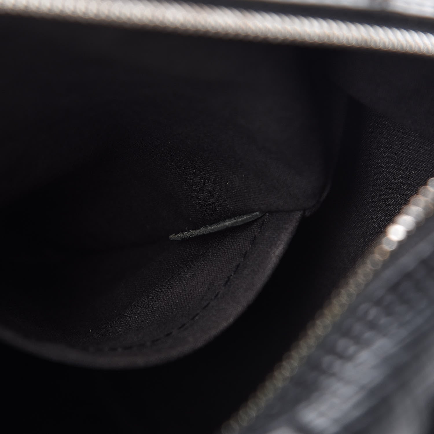 Louis Vuitton Epi Speedy 30 Black 7 of 12