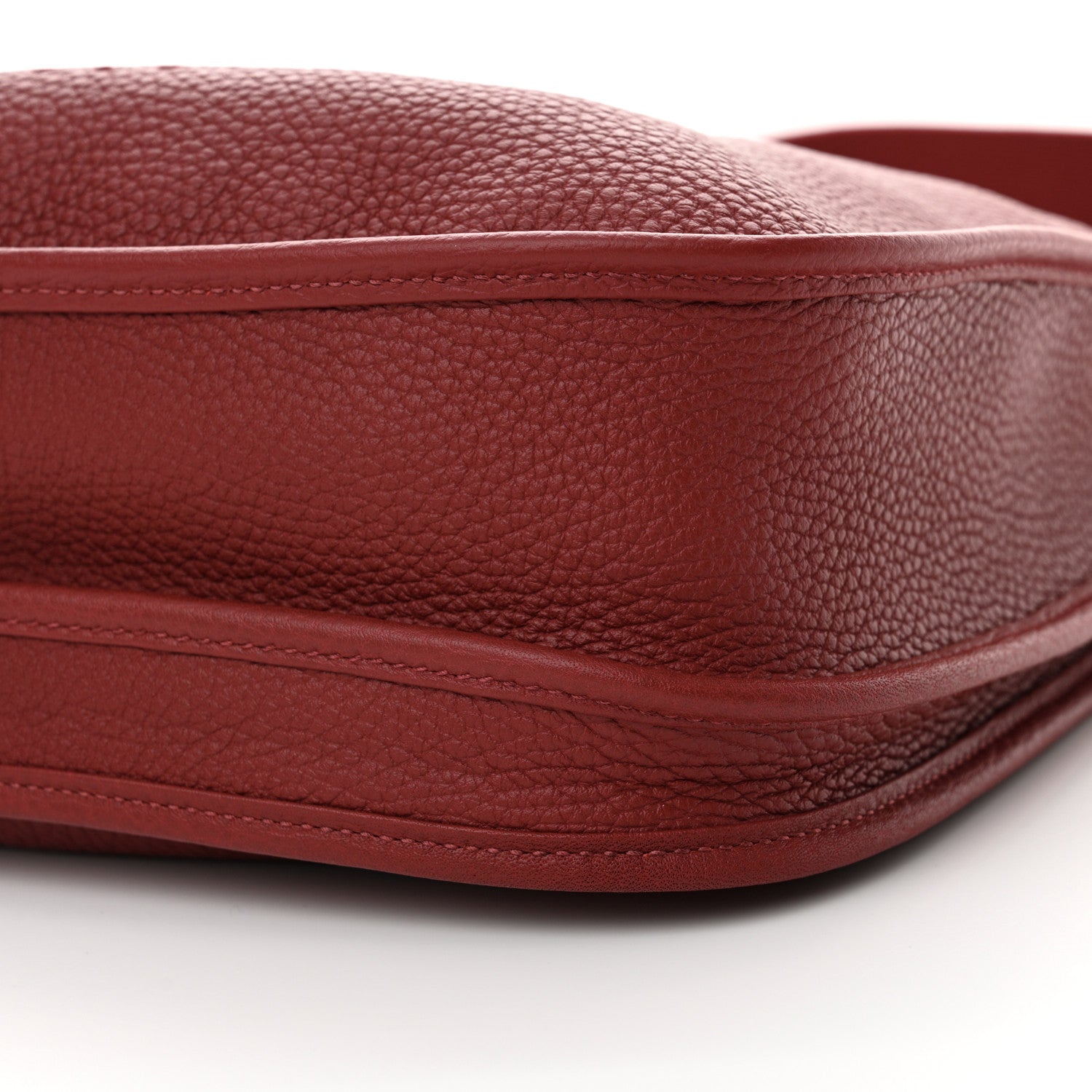 Hermes Taurillon Clemence Evelyne III PM Rouge Grenat 10 of 11