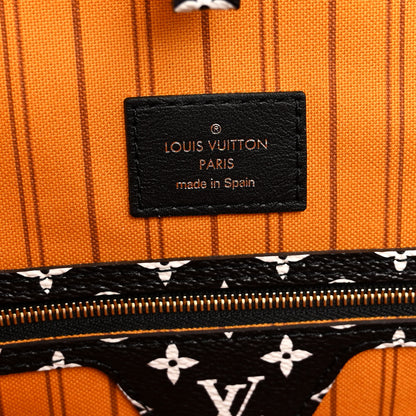 Louis Vuitton Monogram Giant Jungle Neverfull MM Black 7 of 8