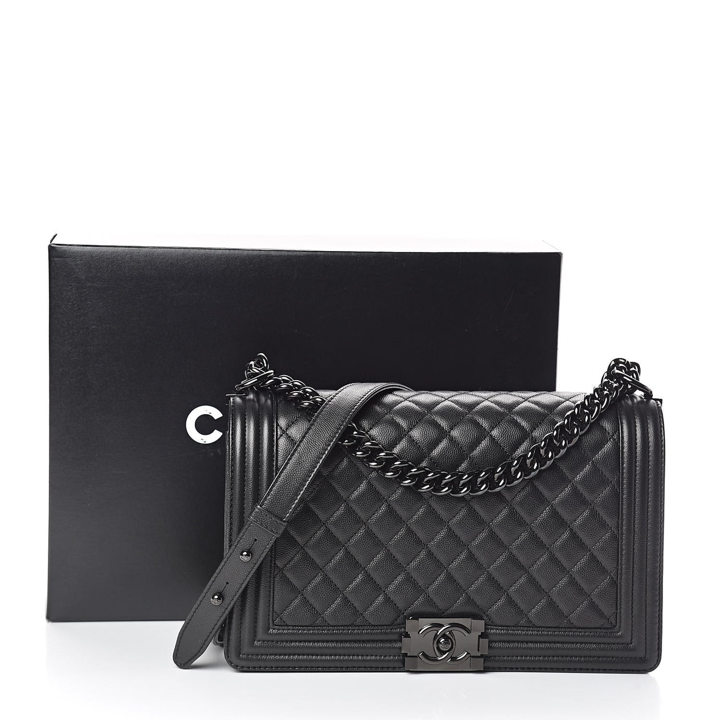 Iridescent Grained Lambskin Quilted New Medium Boy Flap So Black