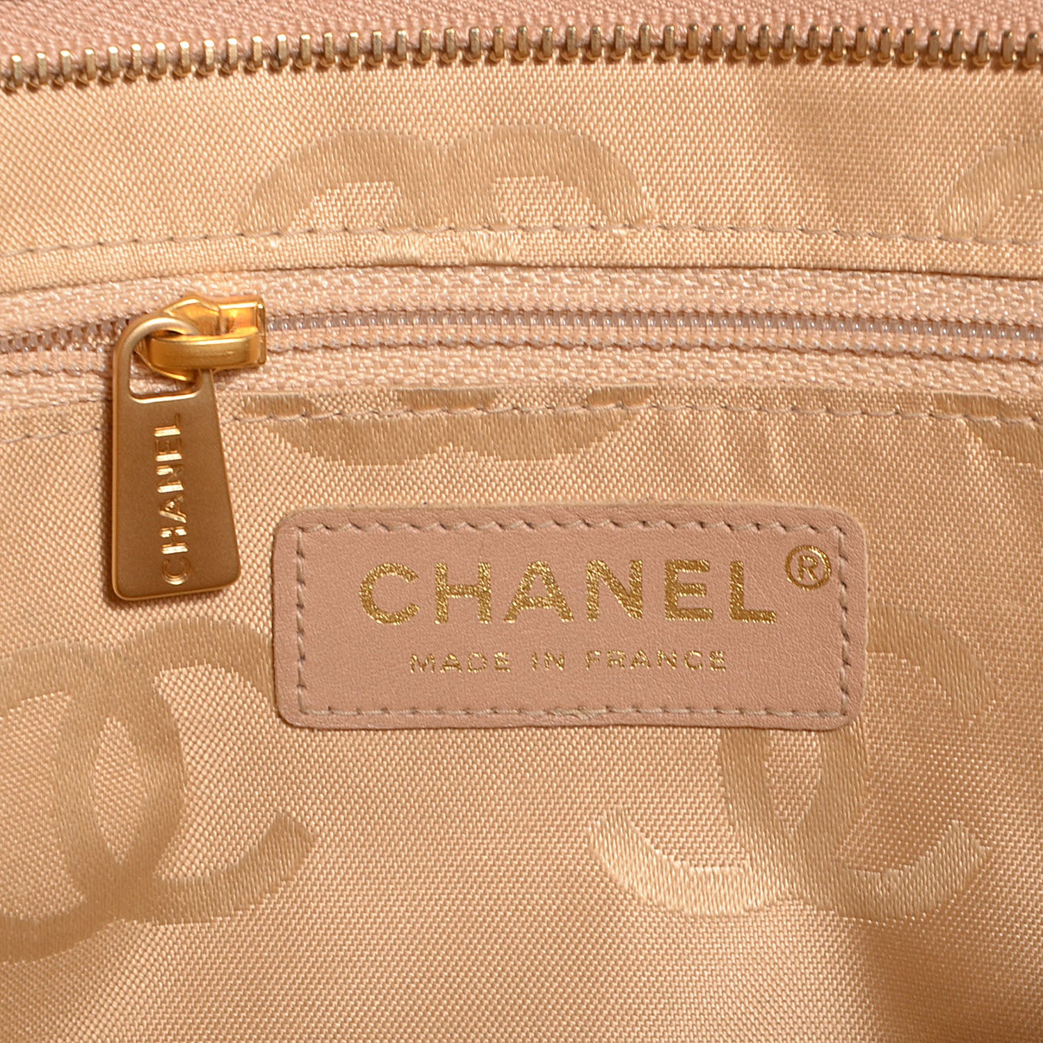 Chanel Caviar CC Shoulder Bag Beige 6 of 7