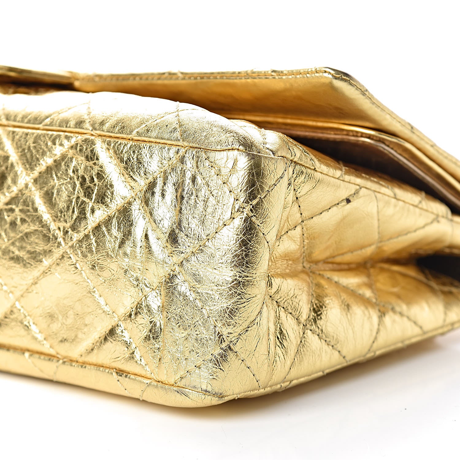 Chanel Metallic Aged Calfskin Quilted 2.55 Reissue 228 Flap Gold 15 of 16