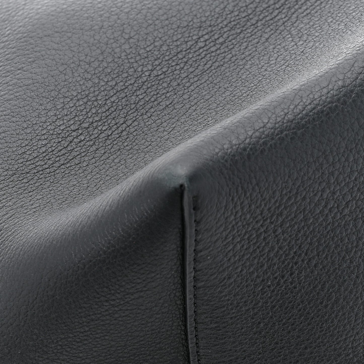 Grained Calfskin Medium N/S Park Tote Black