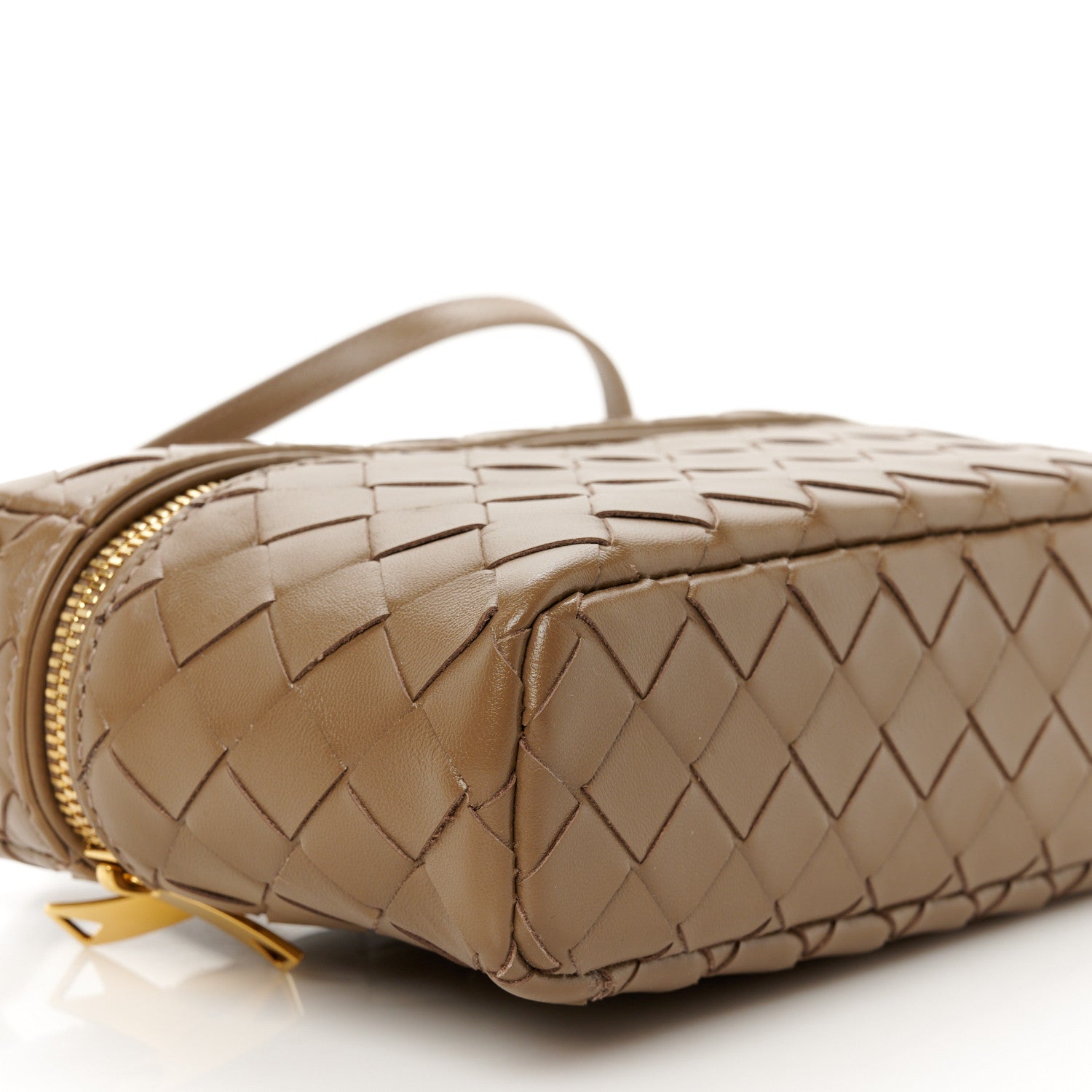 Bottega Veneta Nappa Intrecciato Bang Bang Vanity Case Pinecone 9 of 10