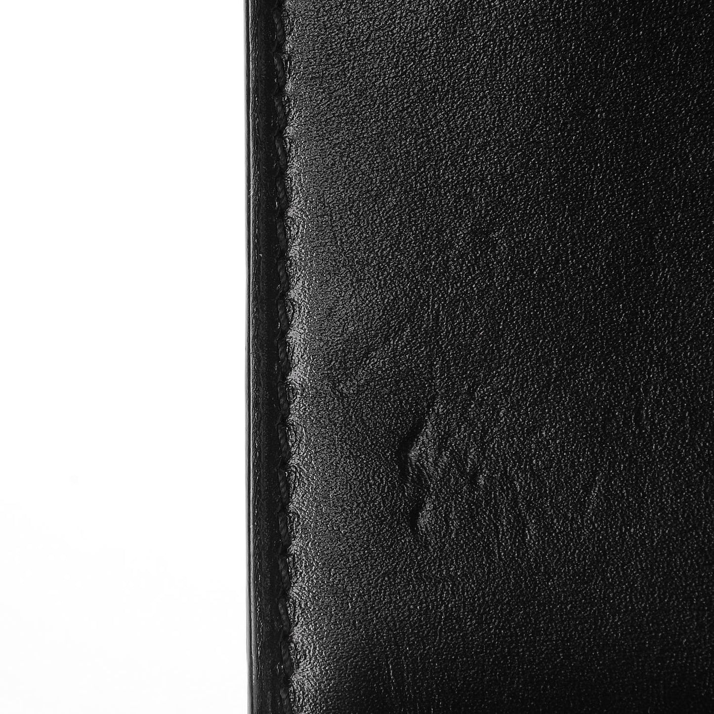 Calfskin Chain Louise GM Black