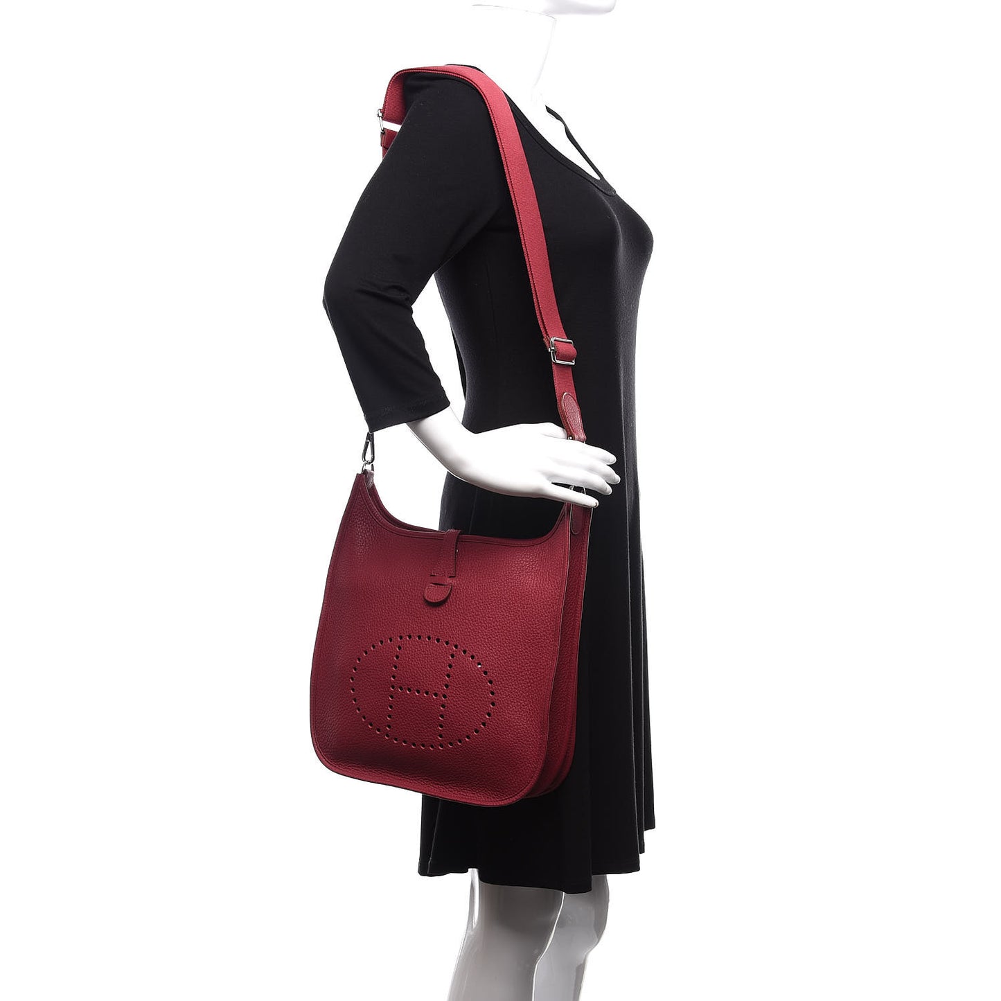 Taurillon Clemence Evelyne III PM Rubis