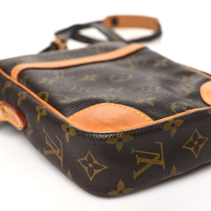 Louis Vuitton Monogram Danube 21 8 of 9