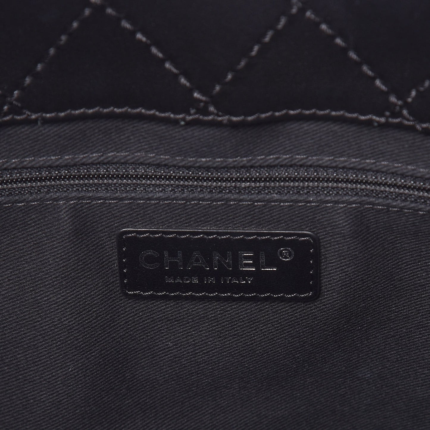 Calfskin CC Pocket Tote Black