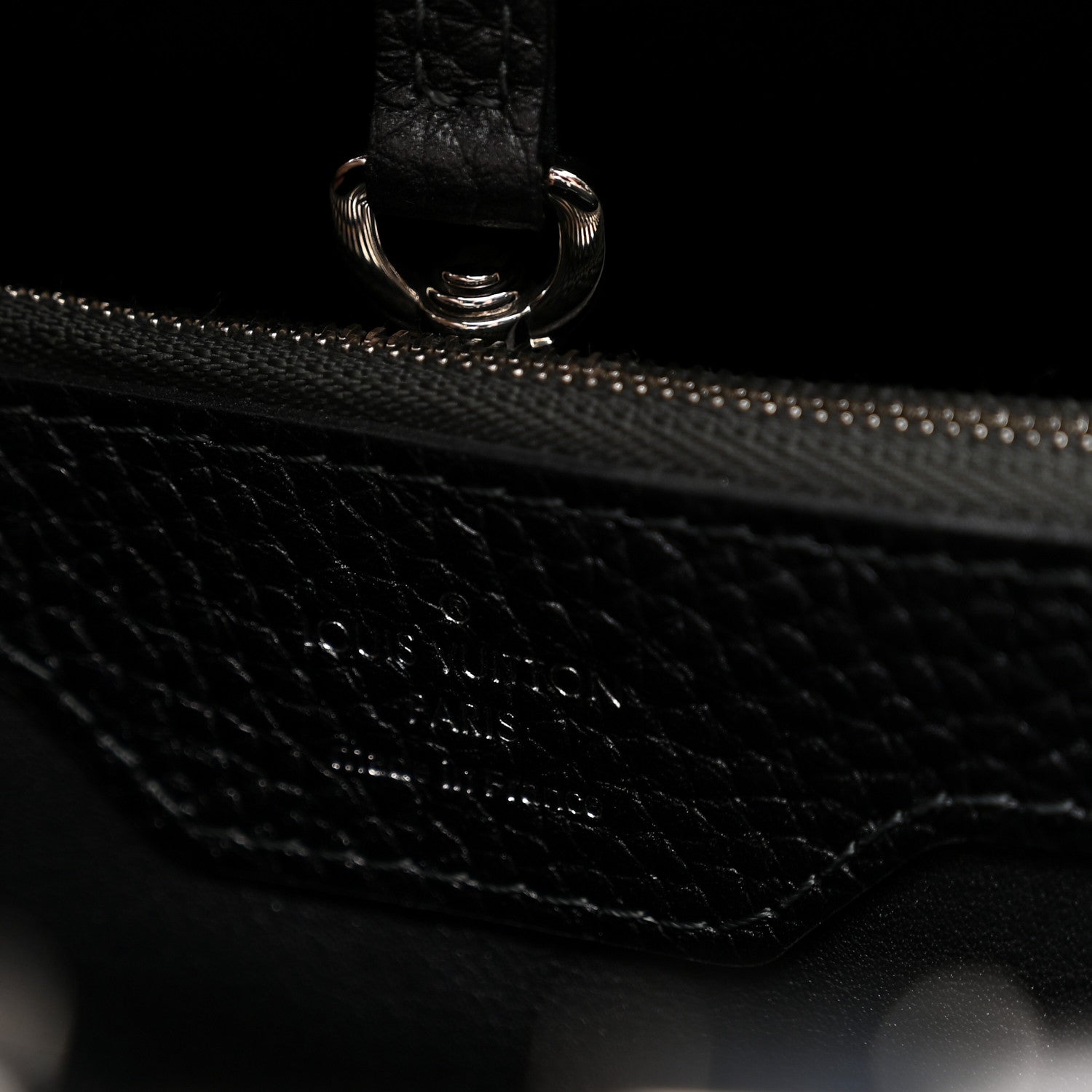 Louis Vuitton Taurillon Capucines MM Platino 5 of 8