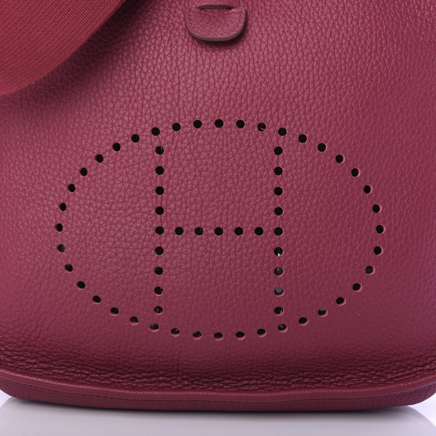 Hermes Taurillon Clemence Evelyne III PM Rubis 9 of 10