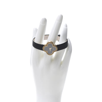 Van Cleef & Arpels 18K Yellow Gold Satin Onyx 26mm Alhambra Quartz Watch 2 of 9