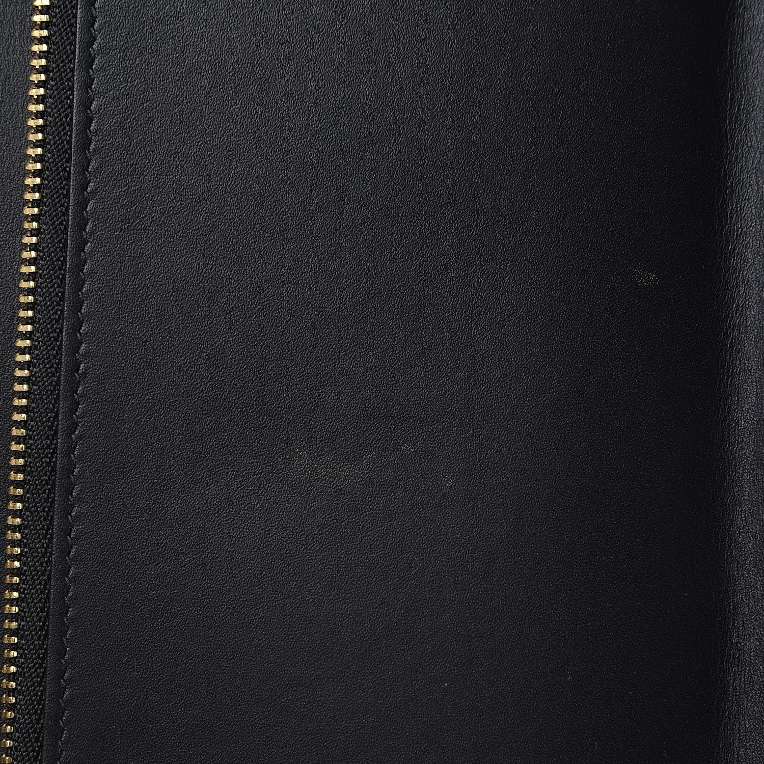 Gucci GG Supreme Monogram Top Handle Zip Around Wallet Black 11 of 12