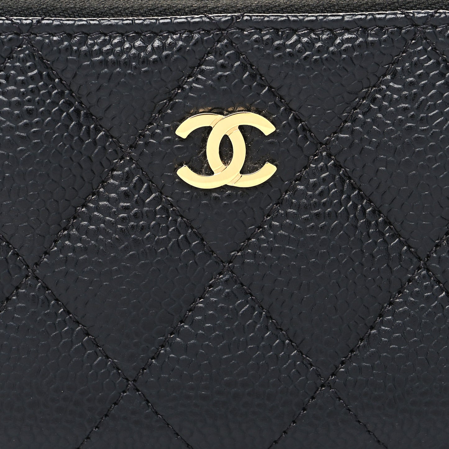 Caviar Quilted Zip Coin Purse Black
