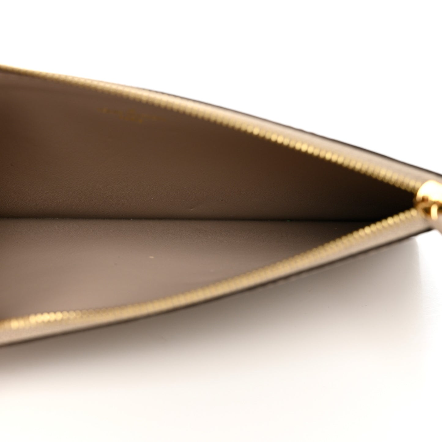 Epi Felicie Pochette Chain Wallet Galet