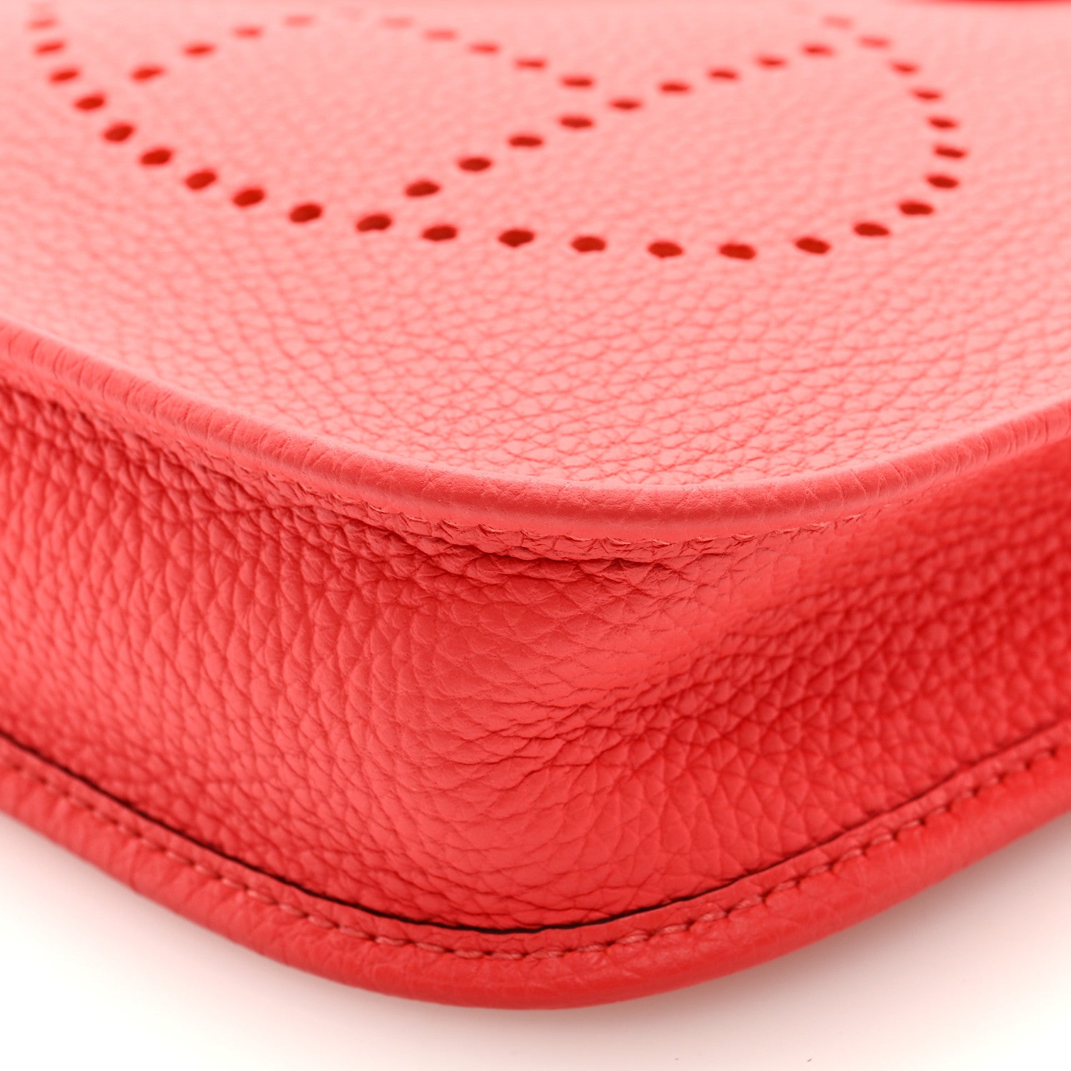 Hermes Taurillon Clemence Evelyne TPM Rouge Casaque 8 of 8