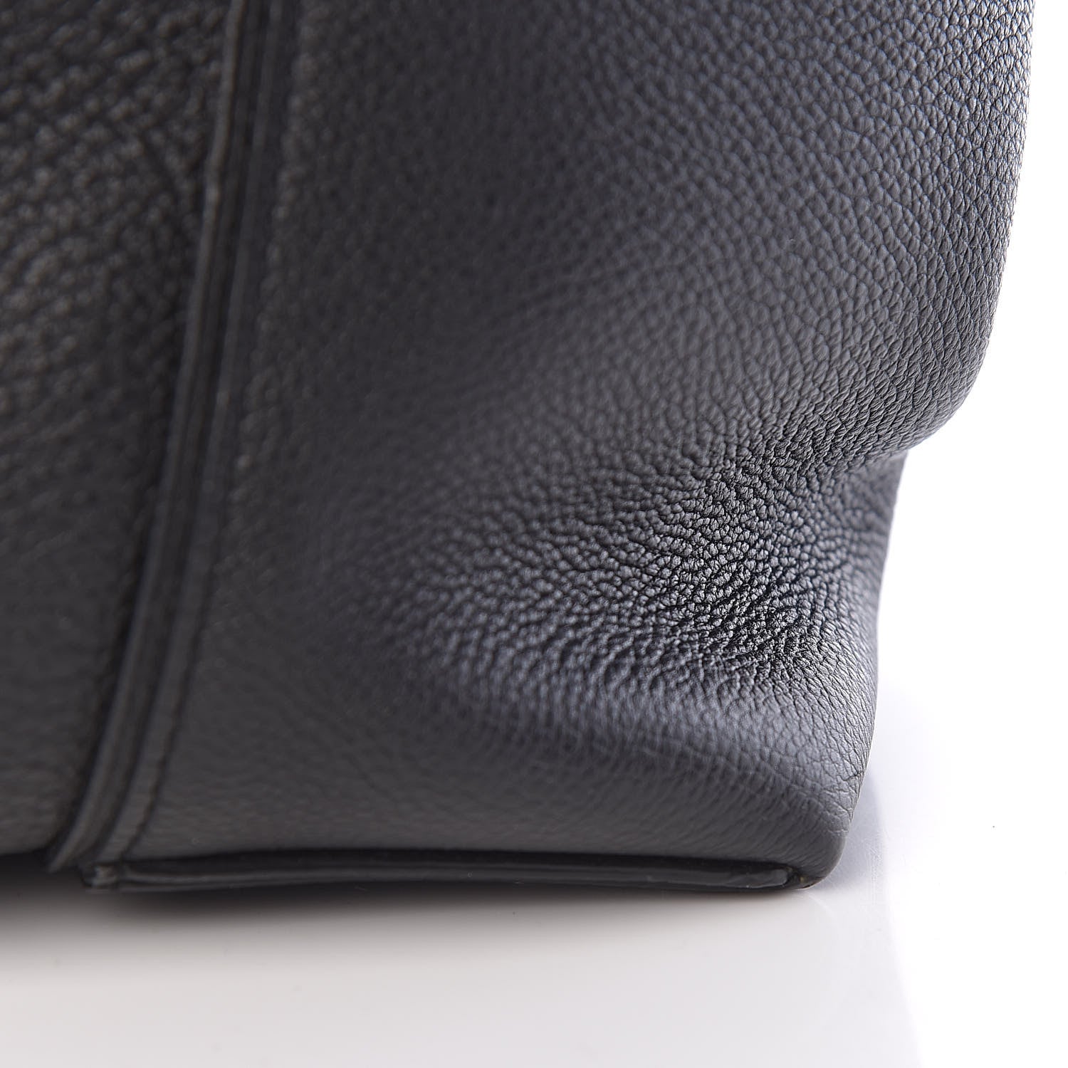Louis Vuitton Veau Cachemire Soft Lockit MM Black 20 of 20