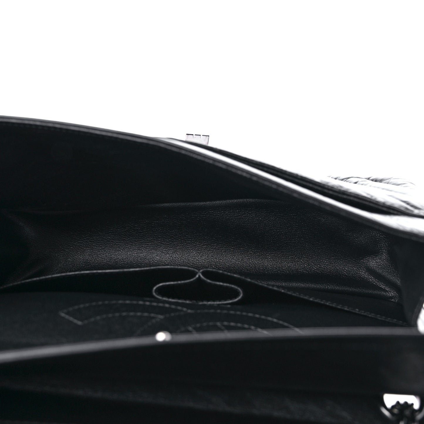 Aged Calfskin Chevron Quilted 2.55 Reissue 225 Flap So Black