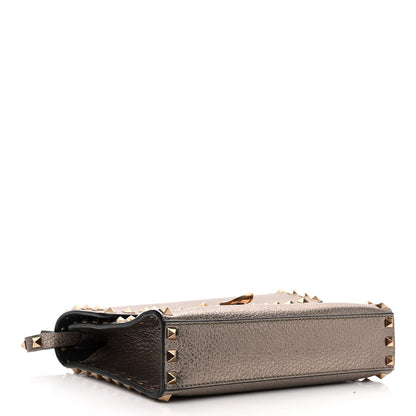 Valentino Garavani Metallic Pebbled Calfskin Medium Rockstud Flip Lock Crossbody Bag Sasso 4 of 9
