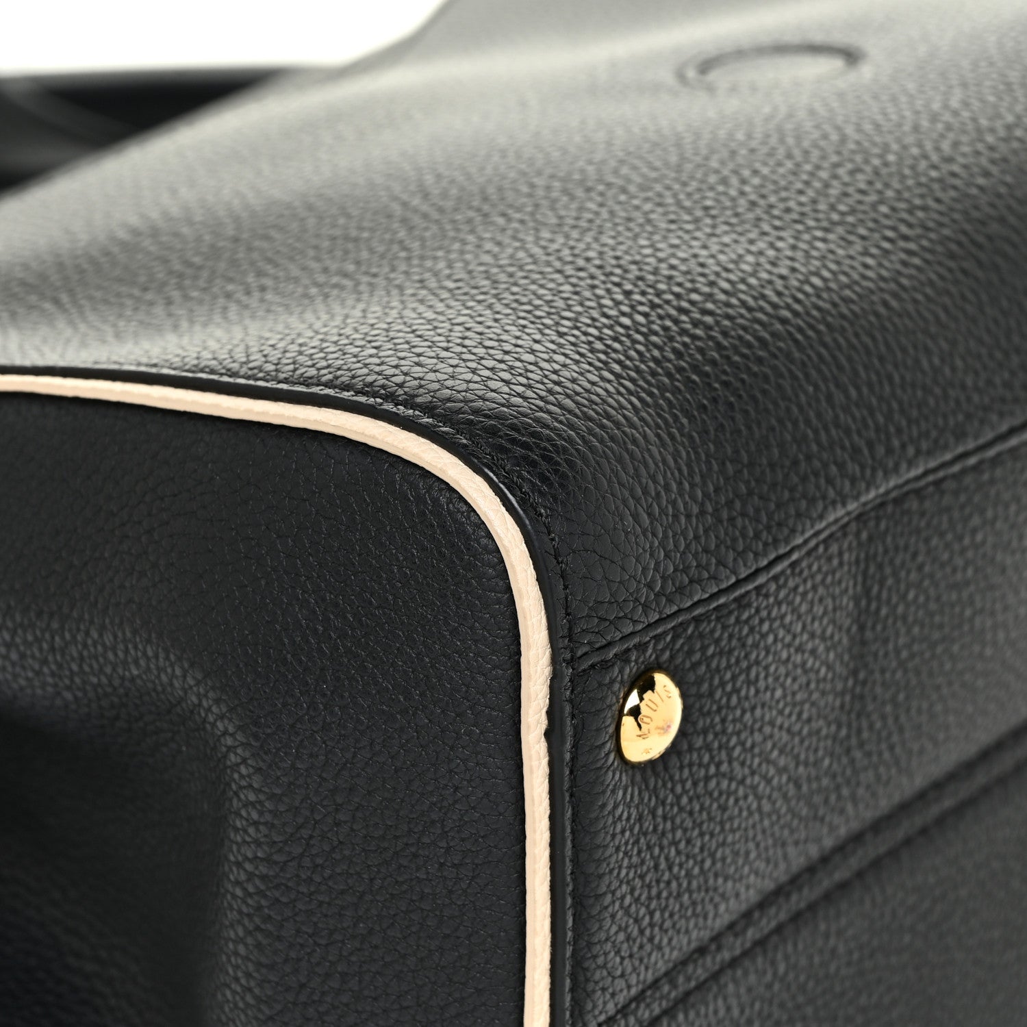 Louis Vuitton Monogram Double V Black 21 of 21