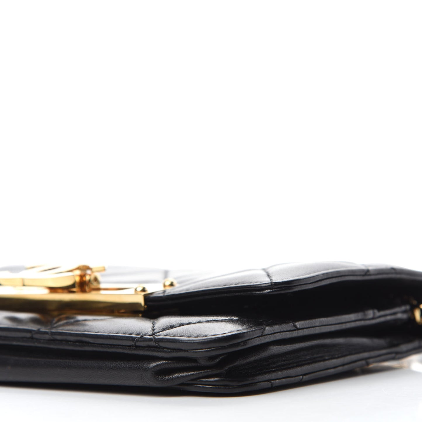 Lambskin Quilted Golden Class Wallet on Chain WOC Black