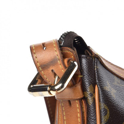 Louis Vuitton Monogram Tulum GM 18 of 19